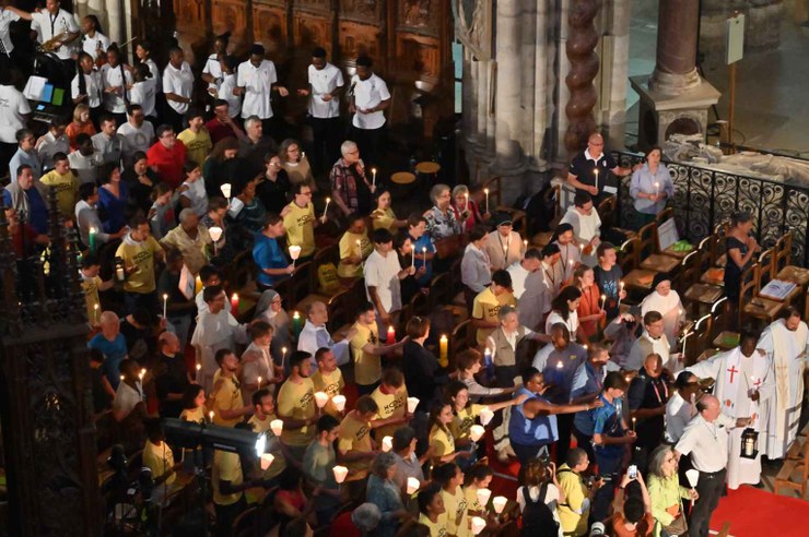 veillee-de-benediction-des-athletes-olympiques-a-la-basilique-cathedrale-de-saint-denis